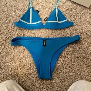 Triangl bikini